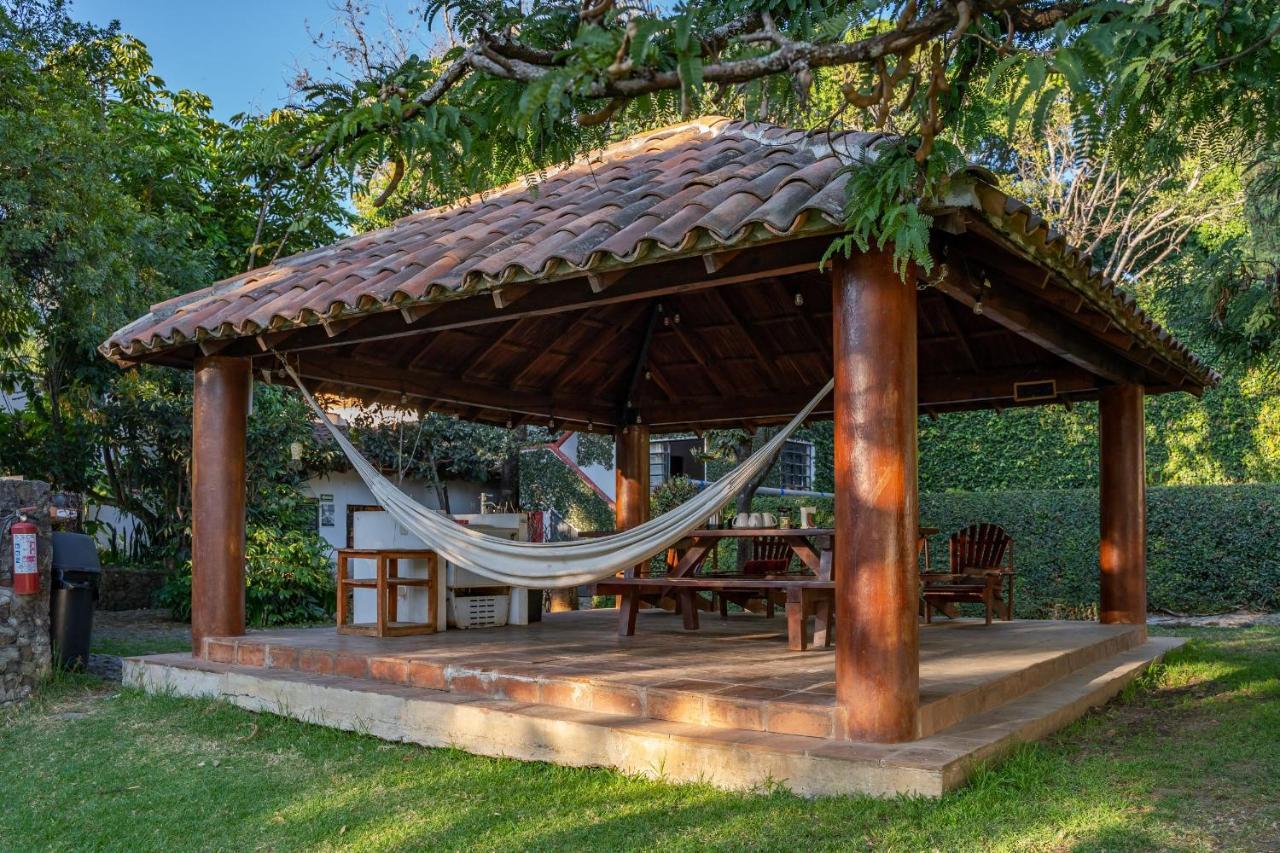 Milcoapa Hotel Tepoztlan Ngoại thất bức ảnh