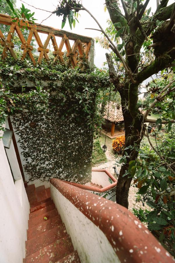 Milcoapa Hotel Tepoztlan Ngoại thất bức ảnh